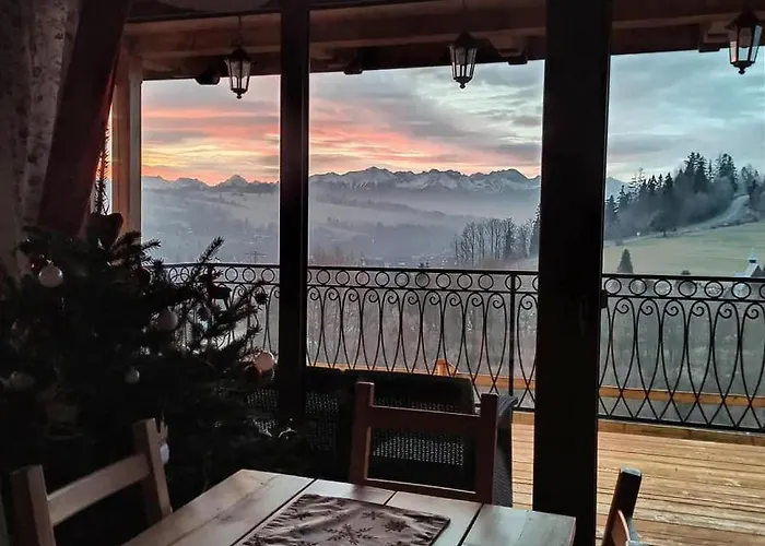 Na Ubocy Z Jacuzzi, Sauna I Widokiem Chalet